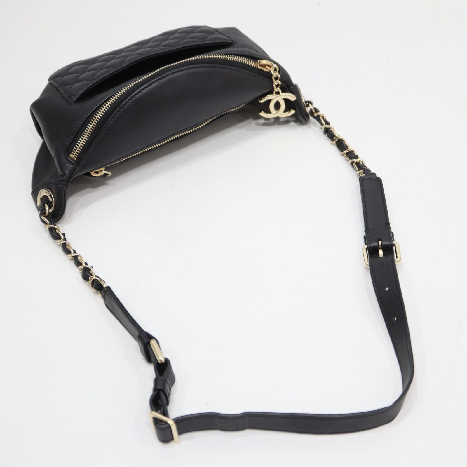 CHANEL シャネル マトラッセ ボディバッグ ウエストポーチ 31 RUE