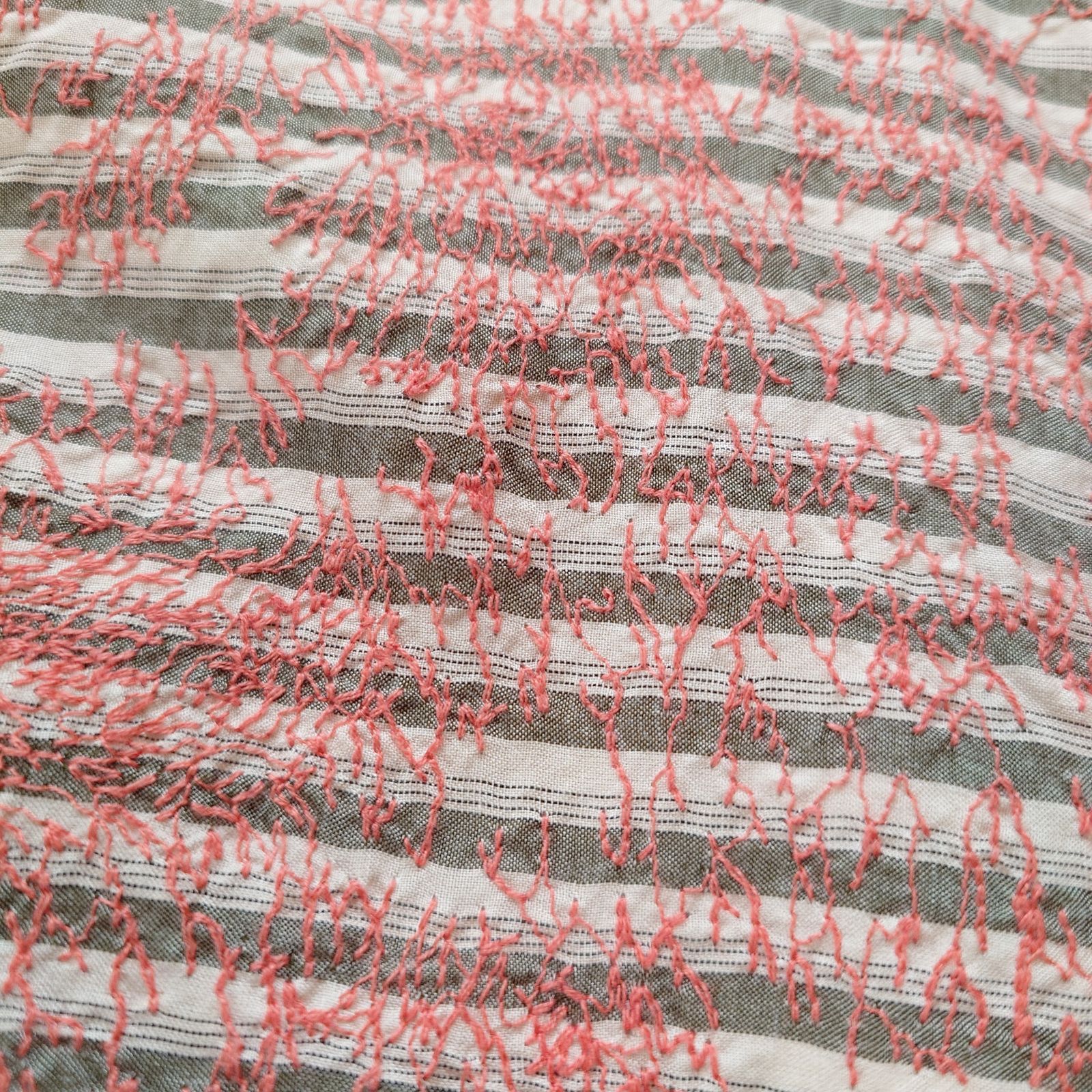 レーヨン 総刺繍