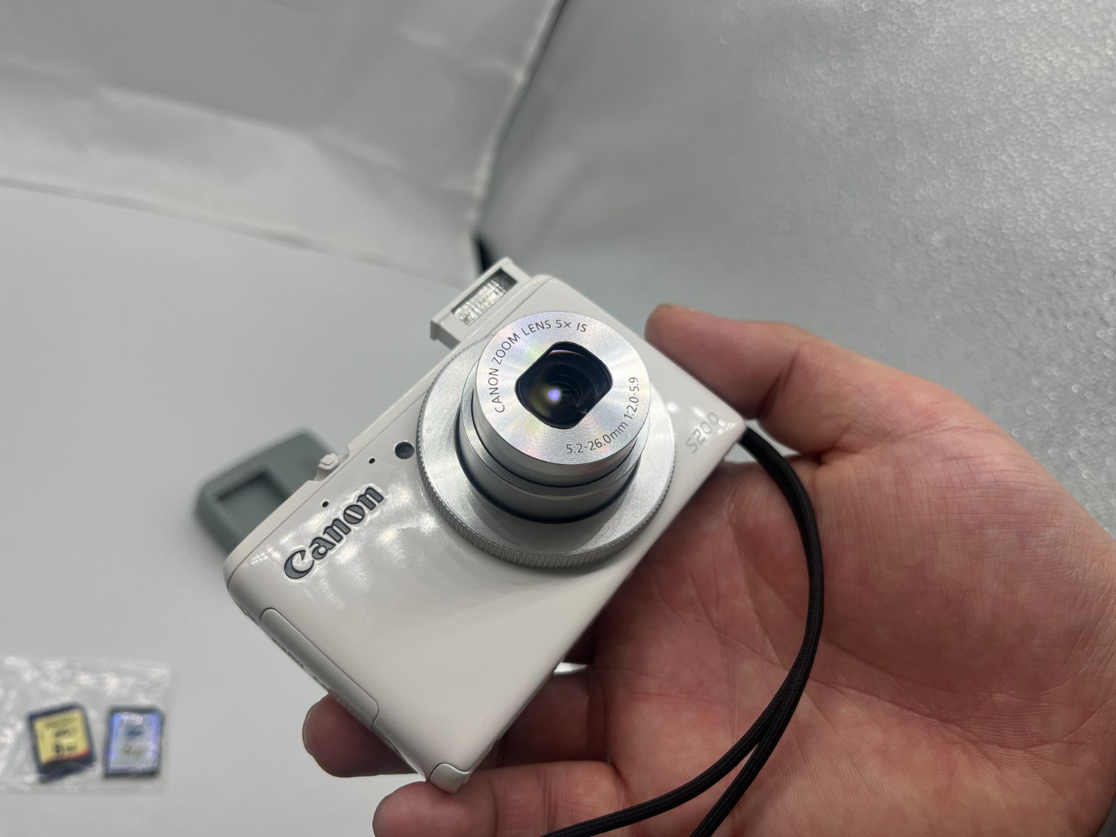 Canon PowerShot S200 ホワイト セブンイレブン限定 Canon PowerShot S200 ホワイト セブンイレブン限定