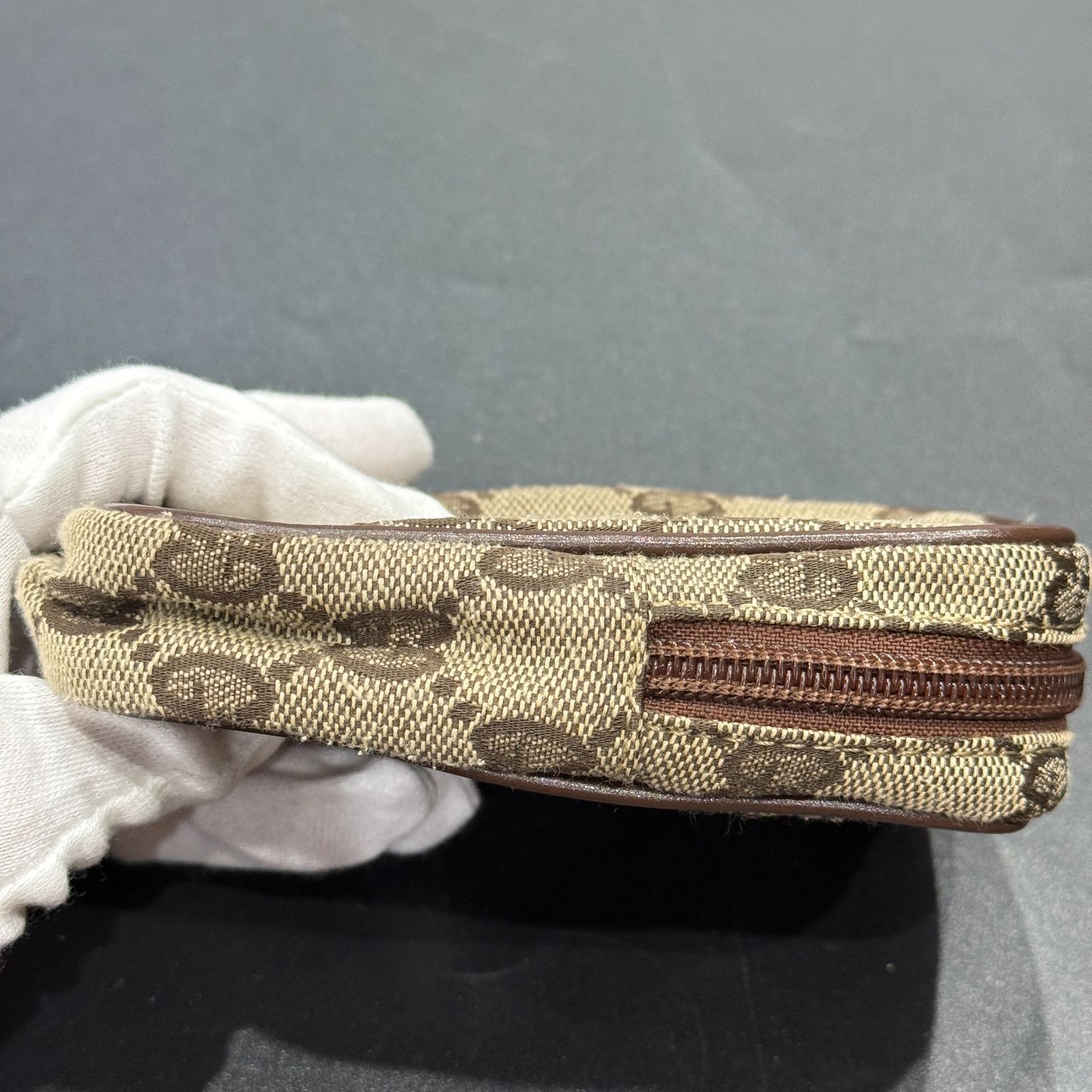 グッチ GGキャンバス シガレットケース ナチュラルコーデ タバコグッズ 