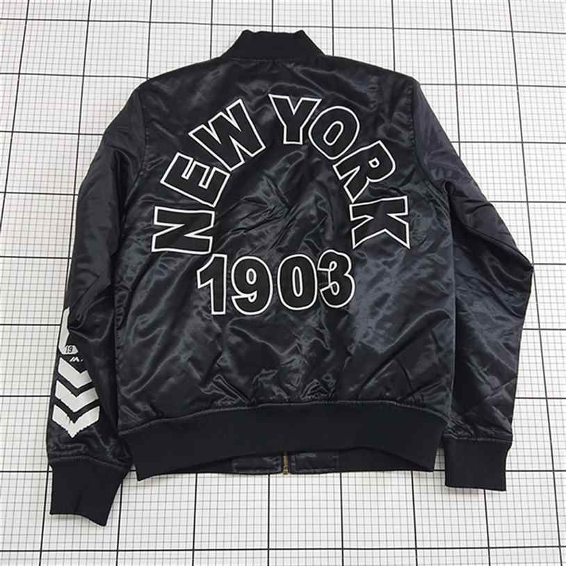 ◇ ⊇ マジェスティック Majestic ニューヨークヤンキース スタジャン