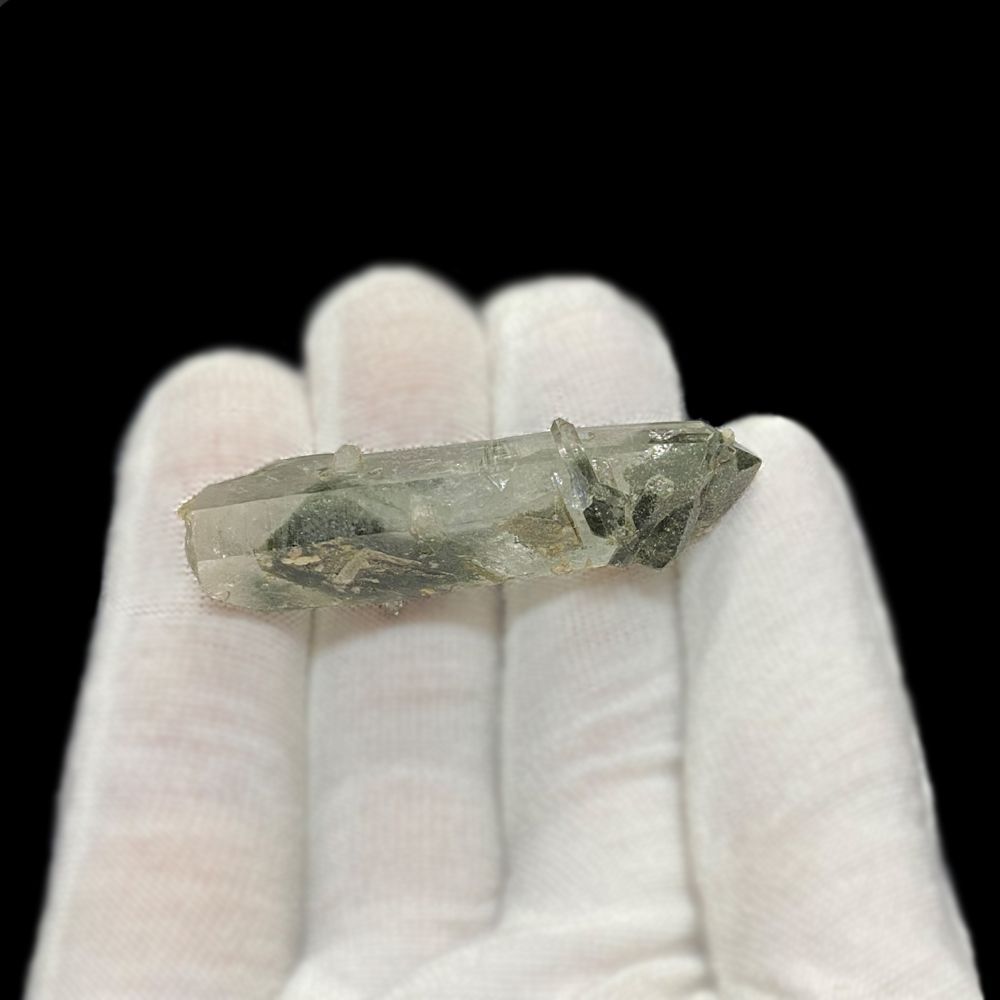 ガネーシュヒマール産 ヒマラヤ水晶 クローライトIN水晶 (2578) 天然石