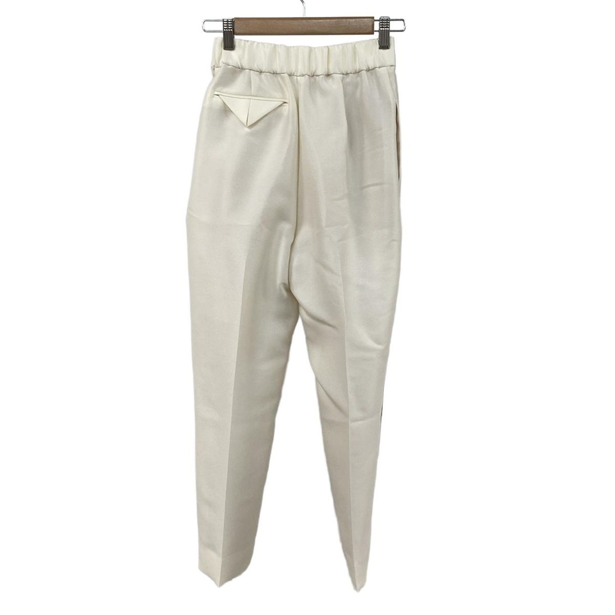 shirocon シロコン　YORI ヨリ　カメリアストレッチドレスパンツ shirocon/yori(シロコン/ヨリ) パンツ サイズ34 S レディース美品