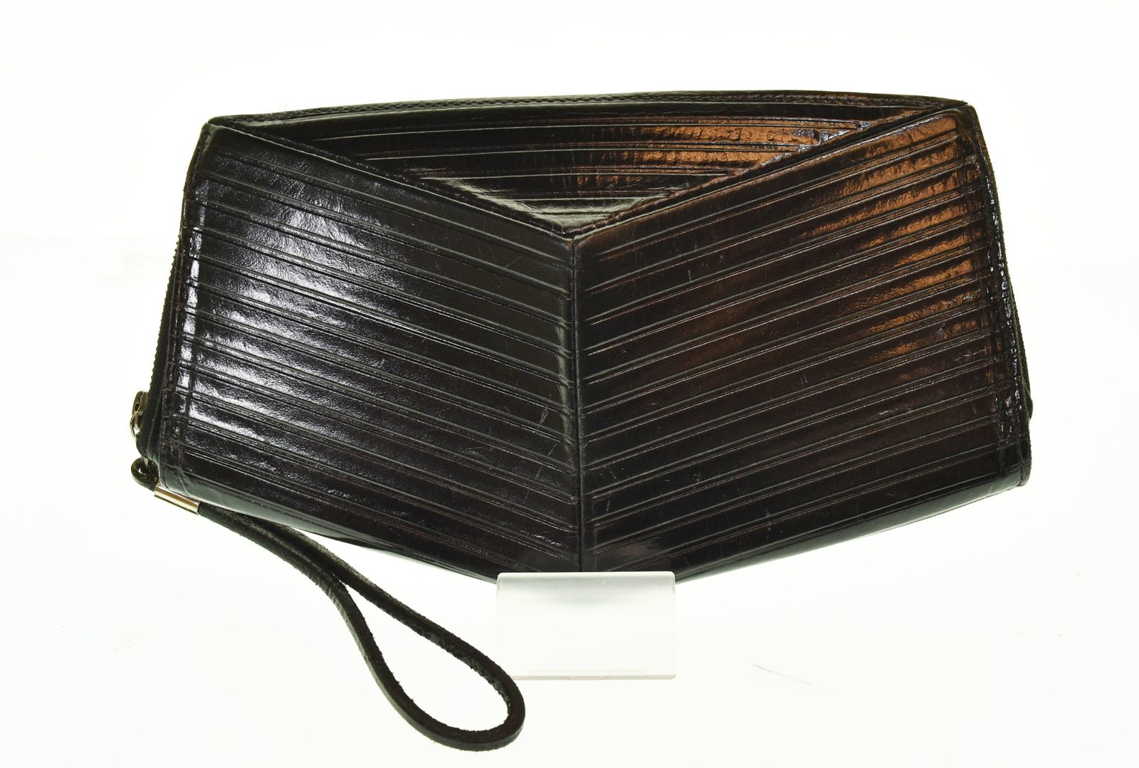 ユリウス JULIUS ディメンショナル エンボス レザークラッチバッグ 長財布 バッグ メンズバッグ クラッチバッグ セカンドバッグ ブラック 103 B 189