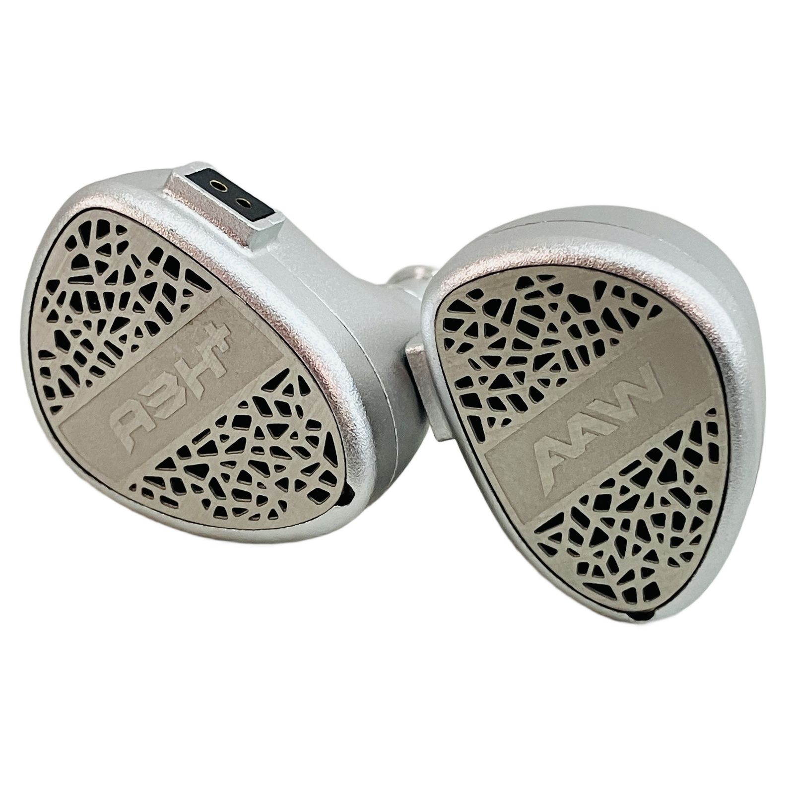 AAW A 3 H Lux Edition イヤホン 家電 エーエーダブリュー