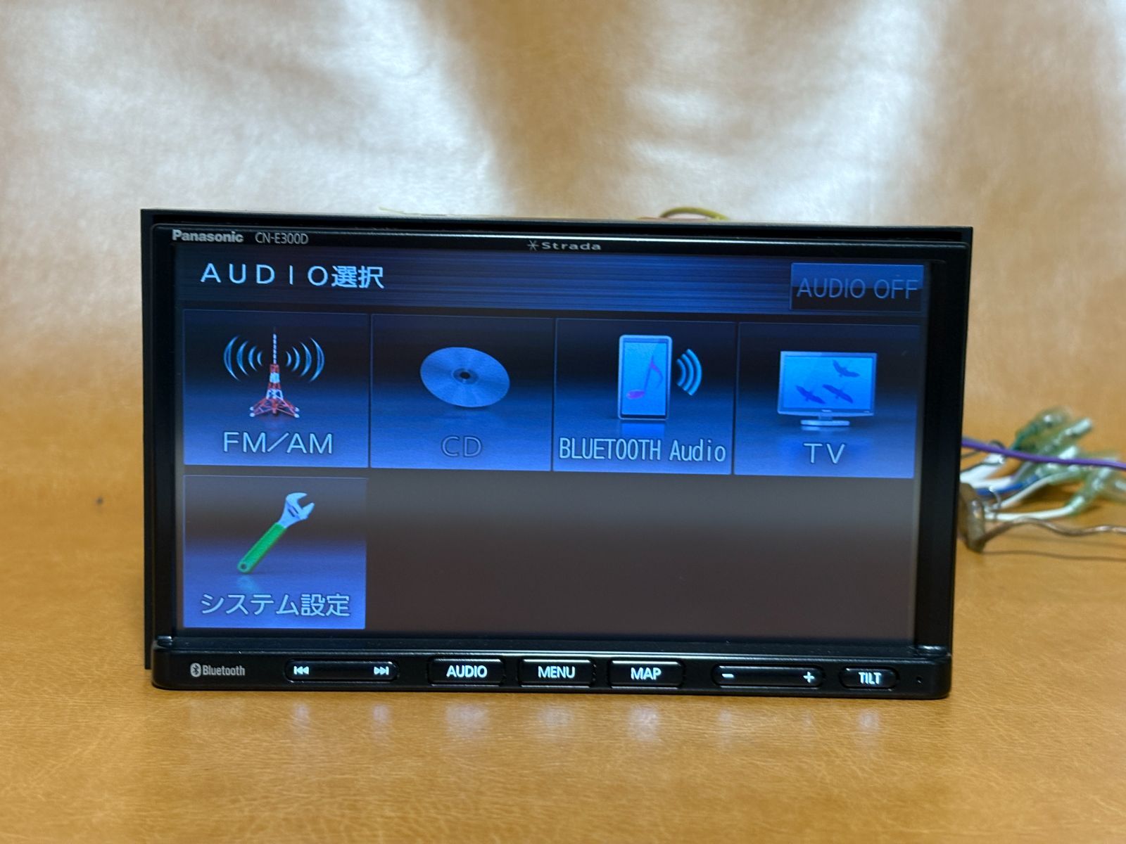 CN-E300D☆ パナソニック メモリーナビ ワンセグ/Bluetooth