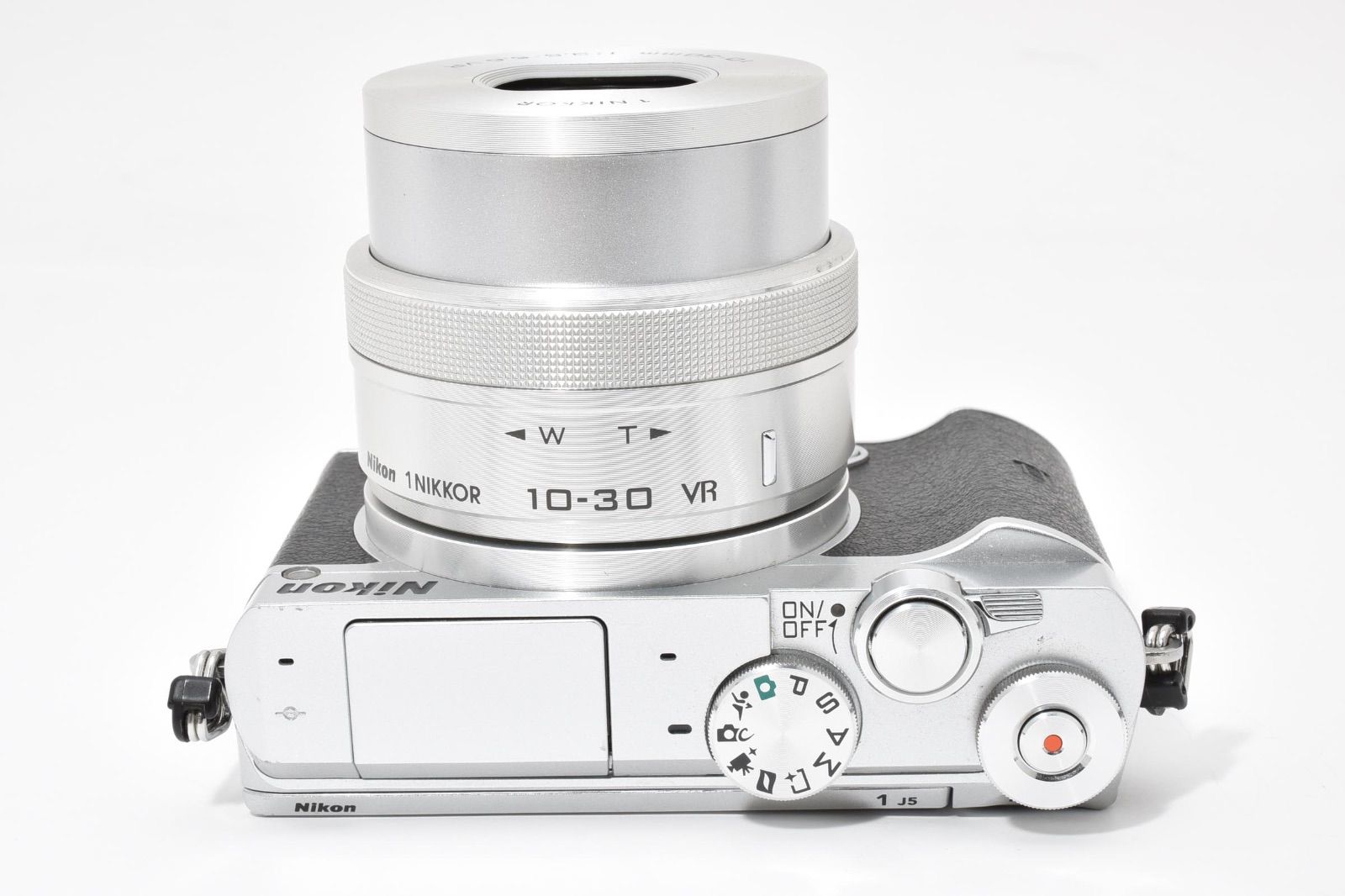 美品】ニコン NIKON 1 J5 パワーズームキット Wi-Fi搭載 - メルカリ