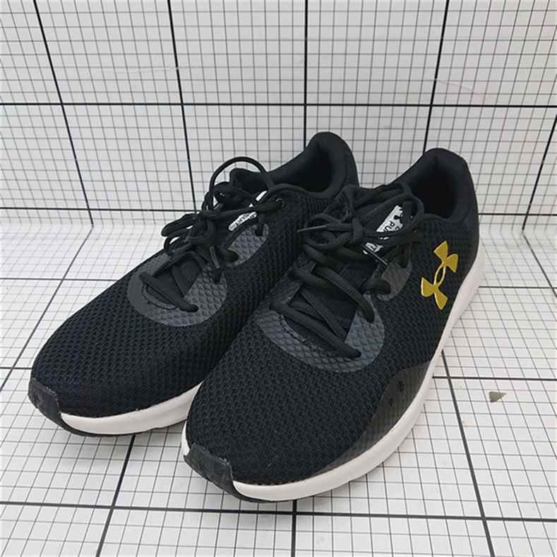 ◇ Θ アンダーアーマー UNDER ARMOUR チャージドパスート2 3024878 ブラック系 メンズ E 【1512020028654】