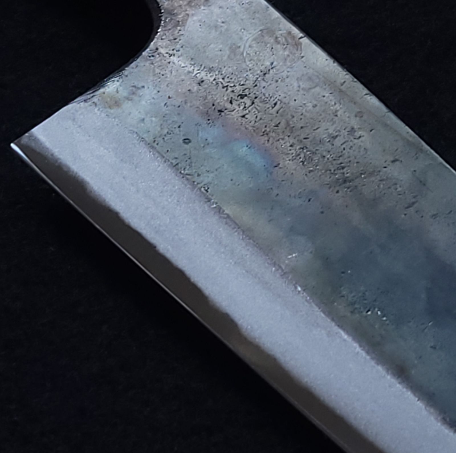 白紙1号 黒打 万能包丁 180㎜ #1327 焼柄 月光作 白紙1号 黒打 万能包丁 180㎜ #1327 焼柄 月光作 - メルカリ