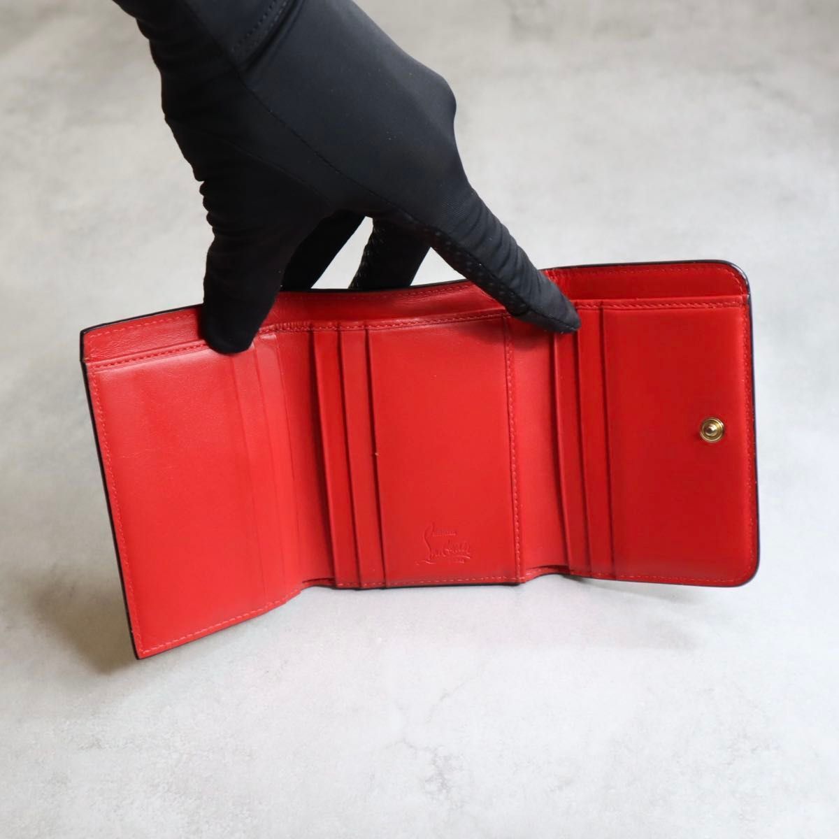 クリスチャン ルブタン マカロン ゴールド スタッズ 三つ折り財布 クリスチャンルブタン Christian louboutin 財布 三つ折り スタッズ