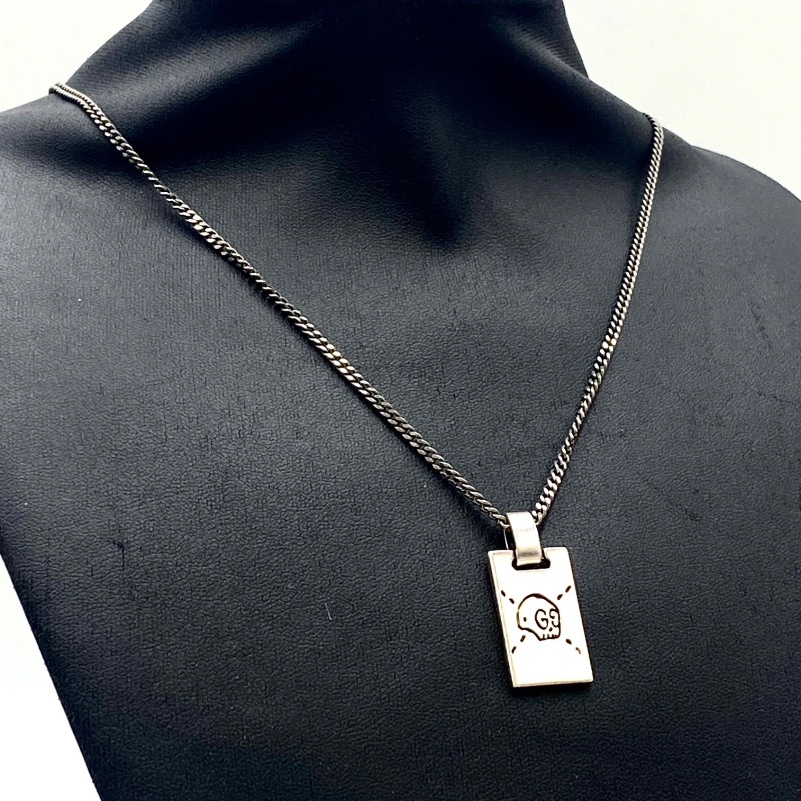 GUCCI グッチ ロゴプレート GGキャンバス ネックレス チョーカー ロゴチャーム トップ シルバー925 ゴースト ガイコツ ドクロ スカル