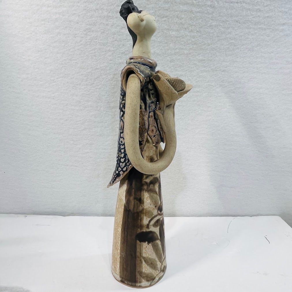 砥部焼青芳人形背の高い念ずれば花開く高29センチ