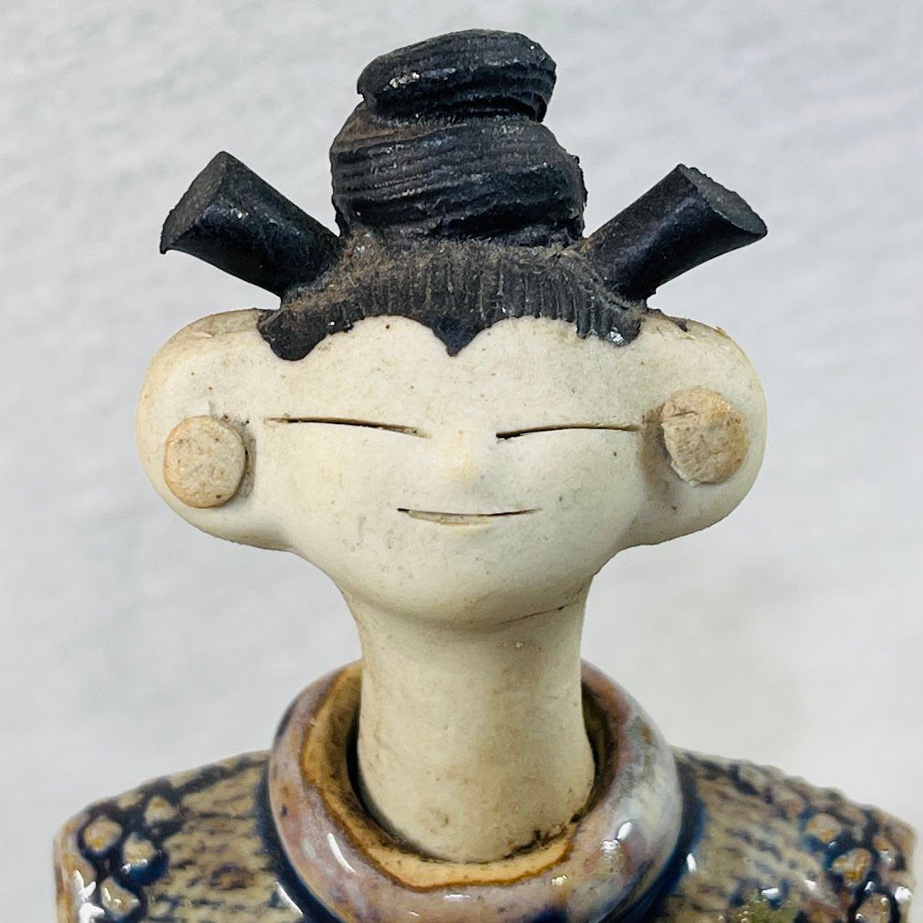 砥部焼青芳人形背の高い念ずれば花開く高29センチ