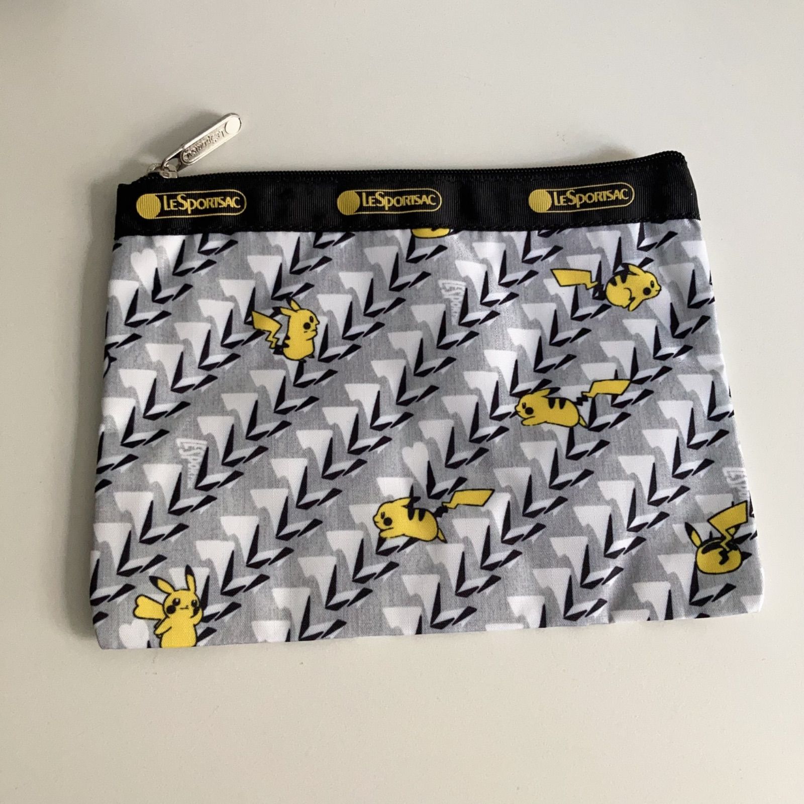 レスポートサック ポケモン ショルダーバッグ ピカチュウ ポーチ付き