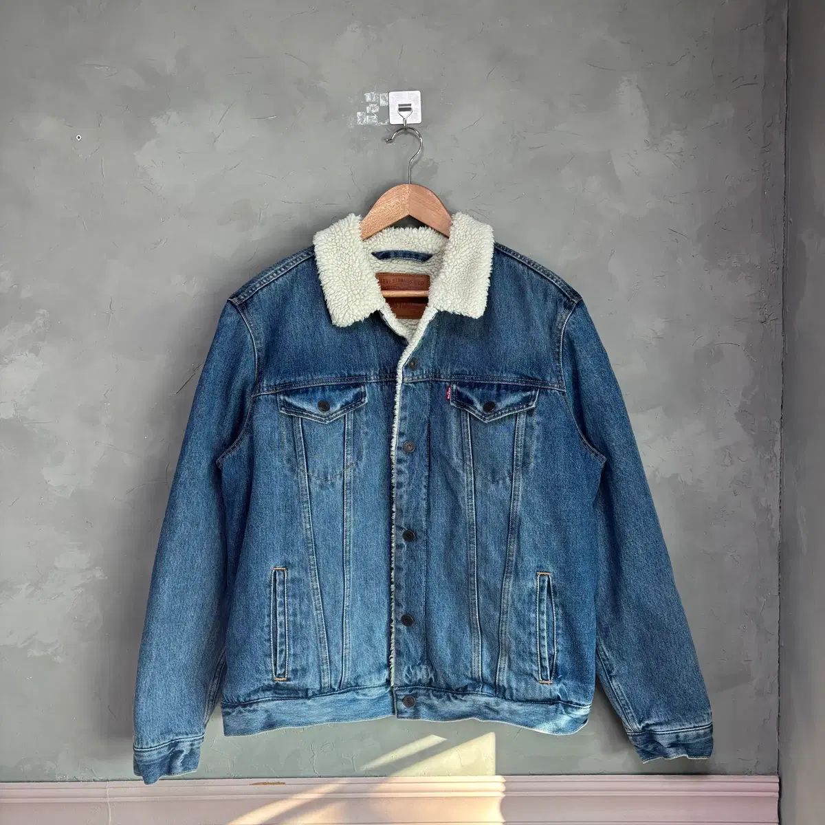 リーバイス シェルパ トラッカー ジャケット