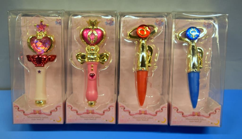 バンダイ セーラームーン25 th ミニチュアリータブレット6 全4種セット