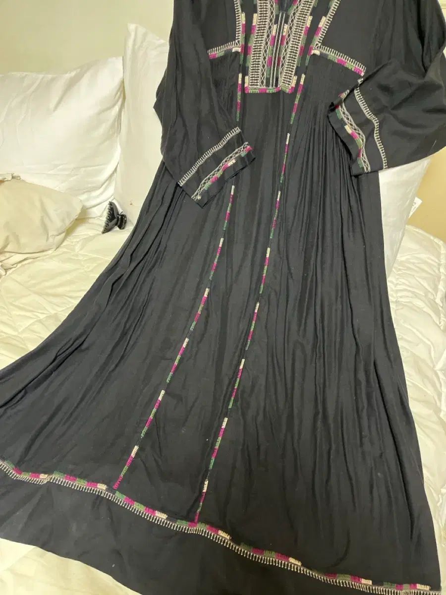 ロング シルクワンピース