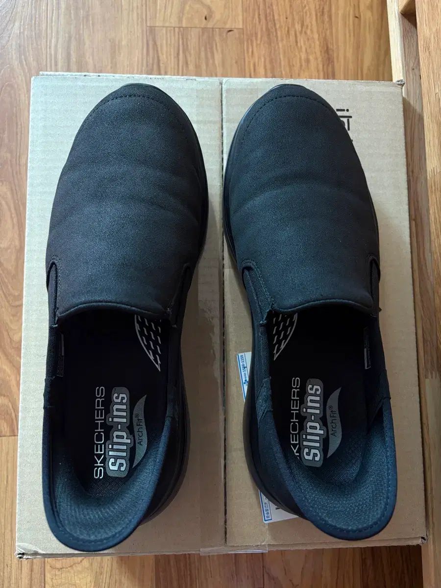 スケッチャーズ スリップイン