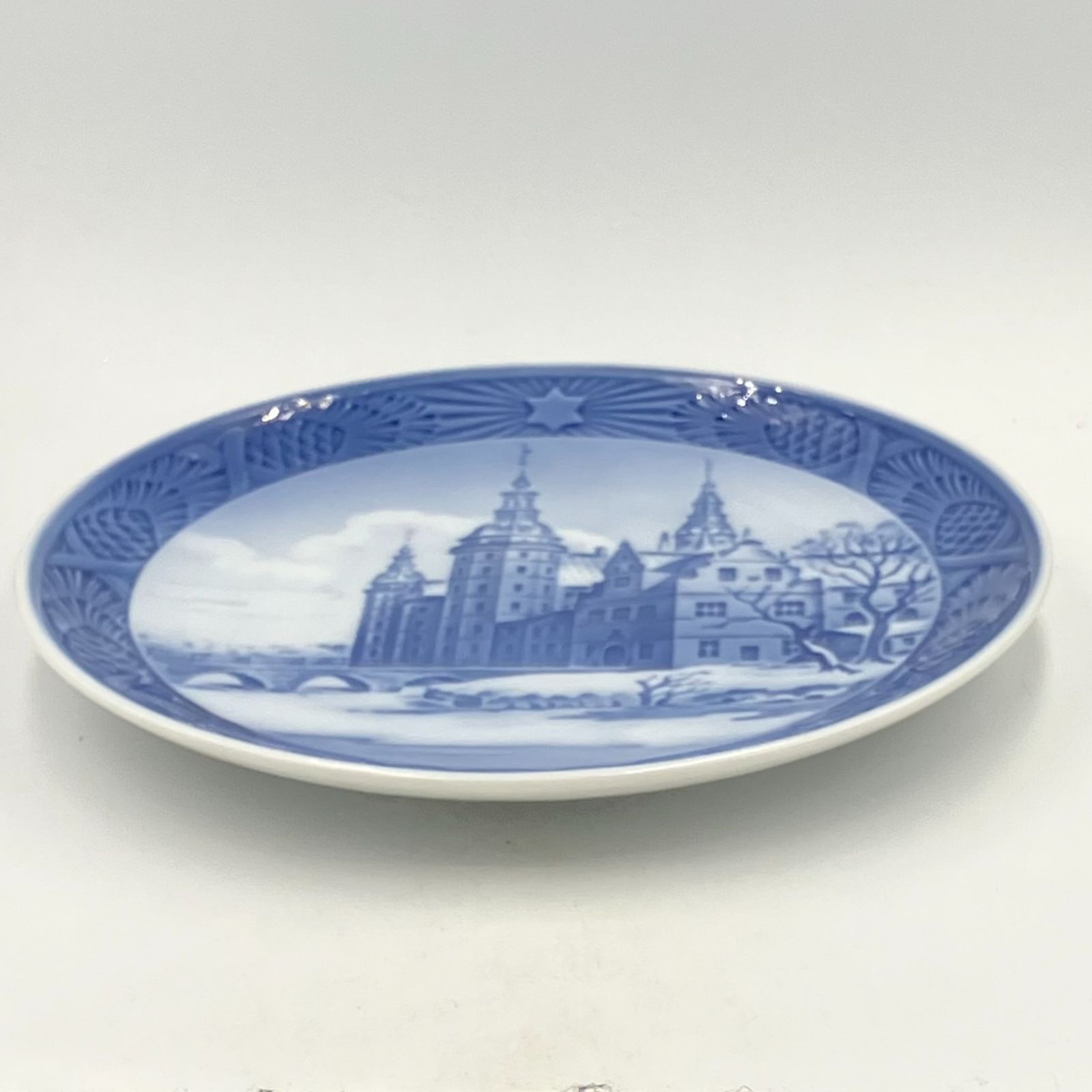 ロイヤルコペンハーゲン イヤープレート 1953年 「Frederiksberg