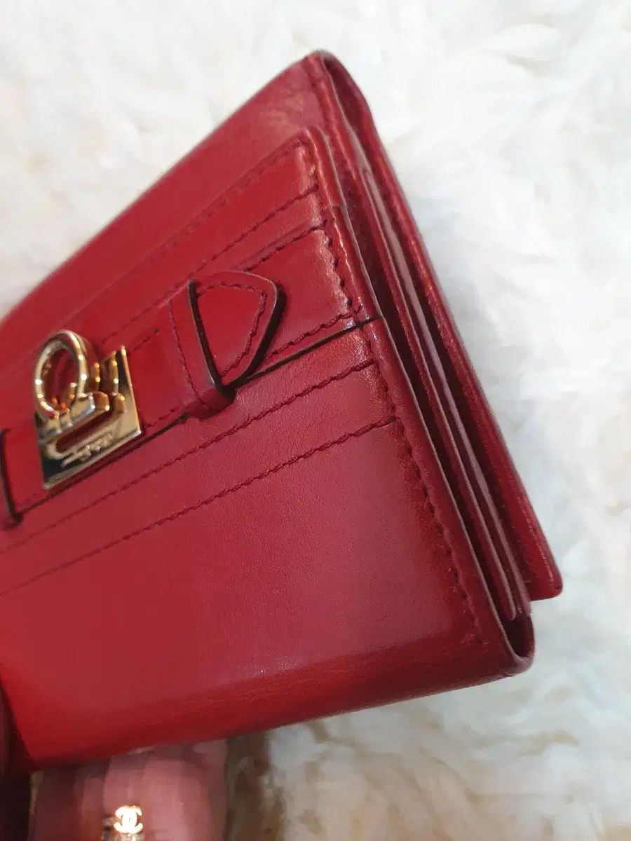 FERRAGAMO フェラガモ