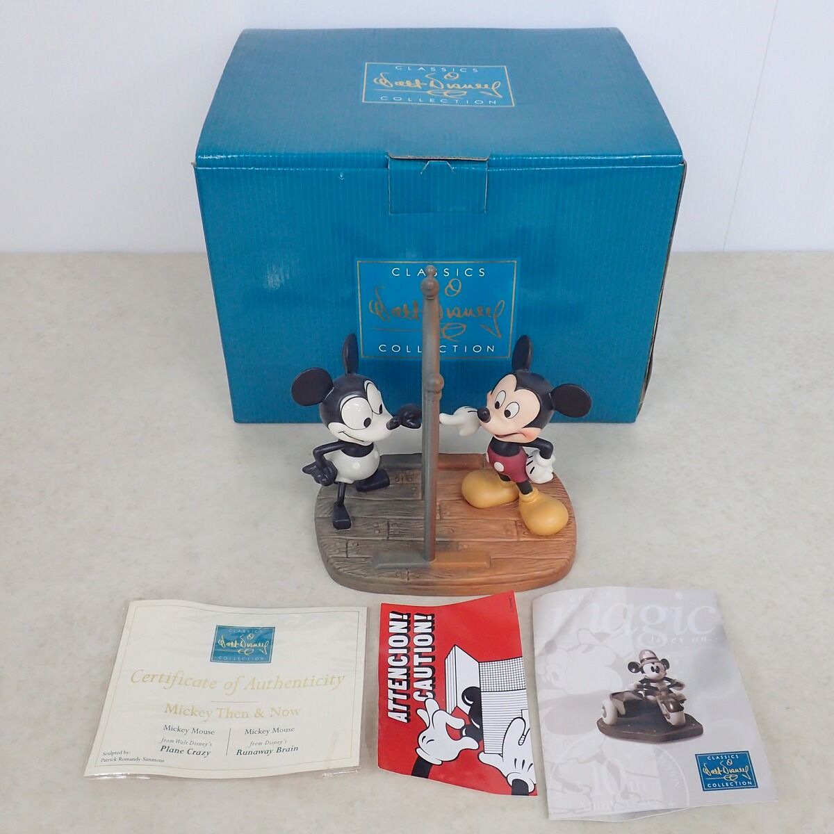 ◇☆ ディズニー WDCC フィギュア ミッキー 今と昔 Mickey Then & Now