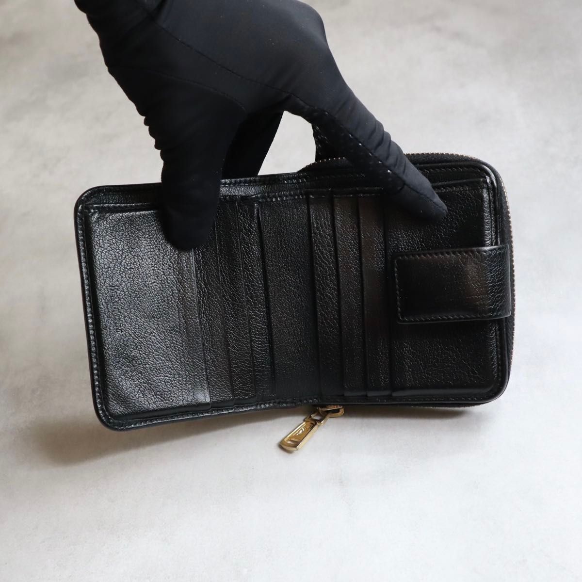 付属品完備 YVES SAINT LAURENT YSL イヴサンローラン | リヴゴーシュジップアラウンドウォレット 二つ折り財布 ブラック 352906 タイトスカート コーデセット