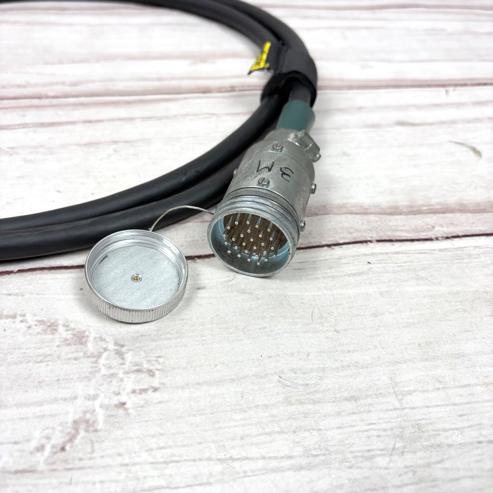 CANARE M202-12AT 12ch 27ピン マルチケーブル 約3.3m - メルカリ