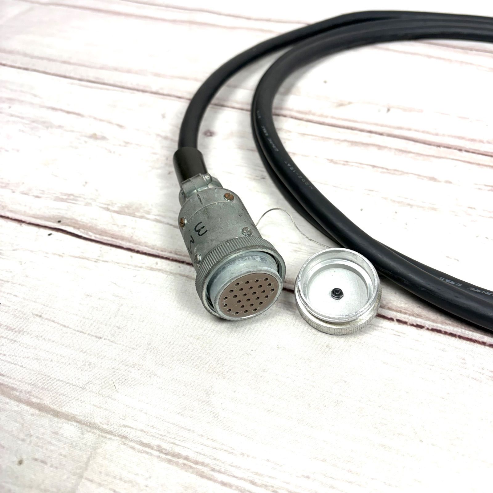 CANARE M202-12AT 12ch 27ピン マルチケーブル 約3.3m - メルカリ