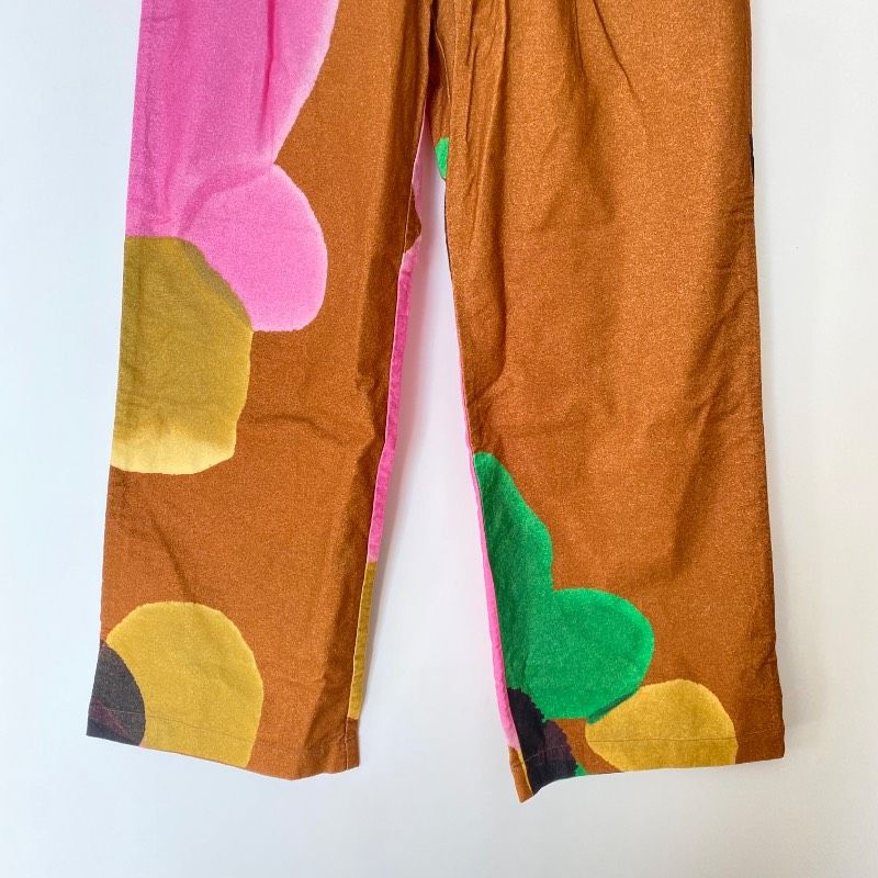 大きく描いた植物のフランネルパンツ