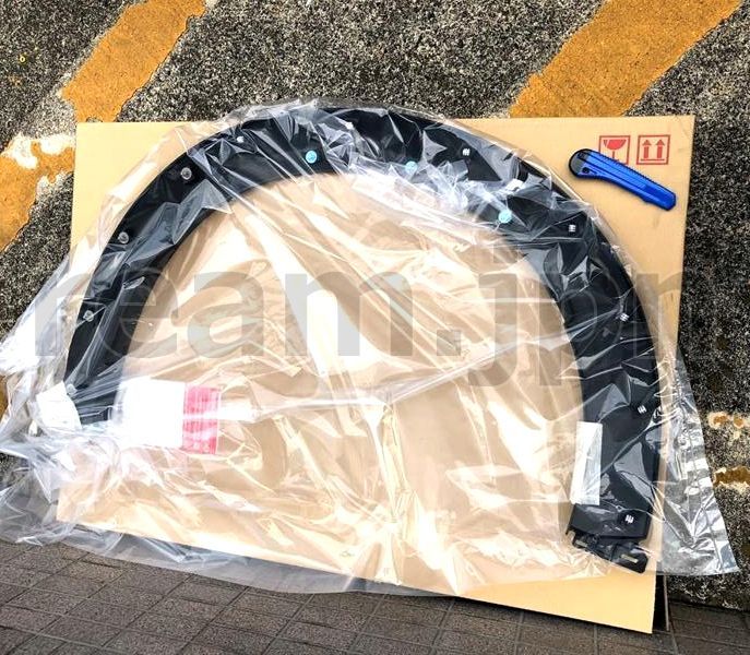新品 マツダ純正 CX-3 DK フロント オーバーフェンダー トリム 左右 新品 マツダ純正 CX-3 DK フロント オーバーフェンダー トリム 右 運転