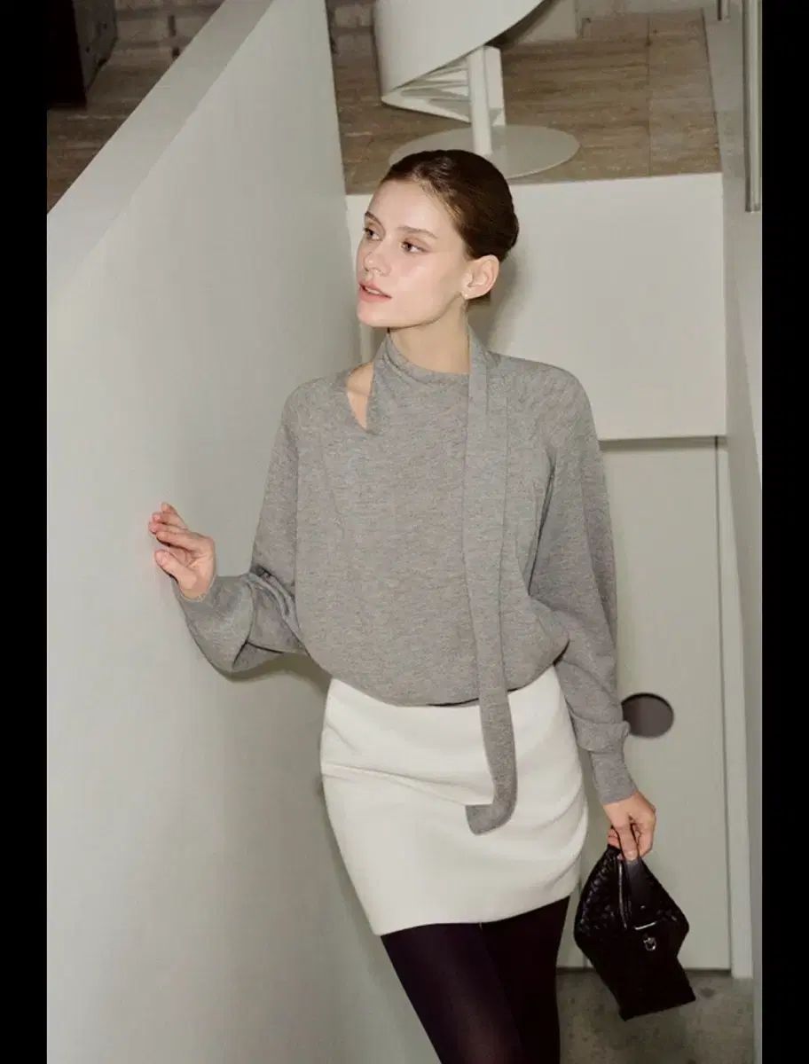 TシャツOF スカーフ タイ ニット