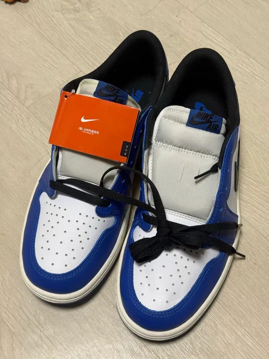 NIKE ジョーダン 1 レトロ ロー OG ゲーム ロイヤル