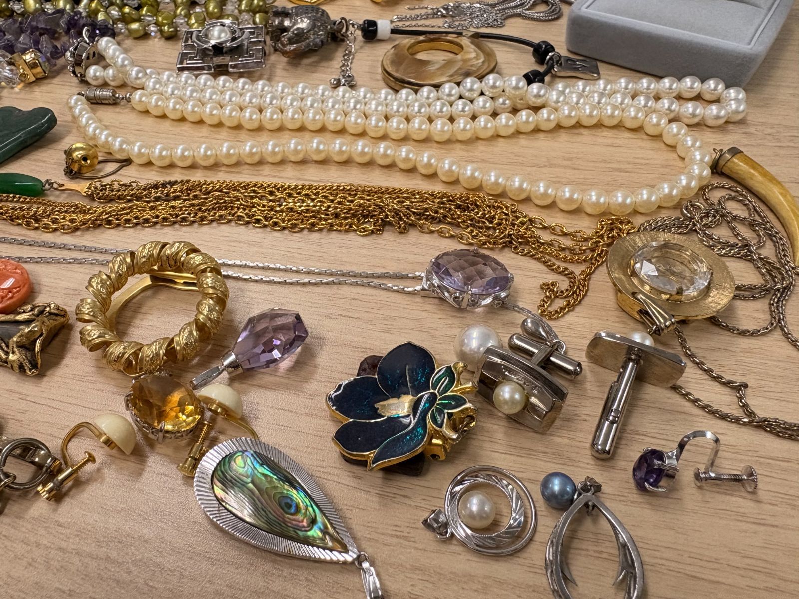 遺品整理・まとめ売り】アクセサリー ジュエリー ネックレス ② - メルカリ