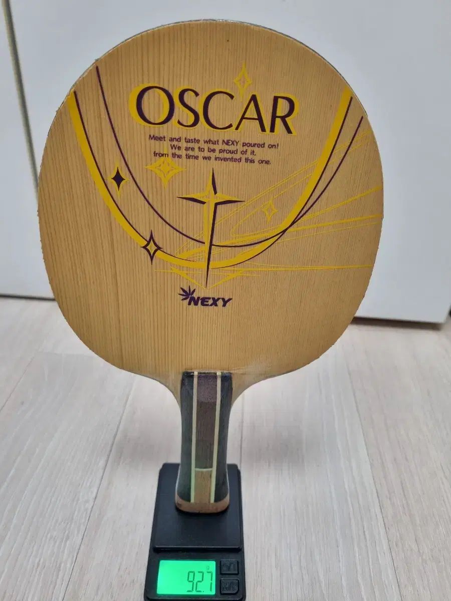 ネック オスカー FLグリップ 卓球ラケットです