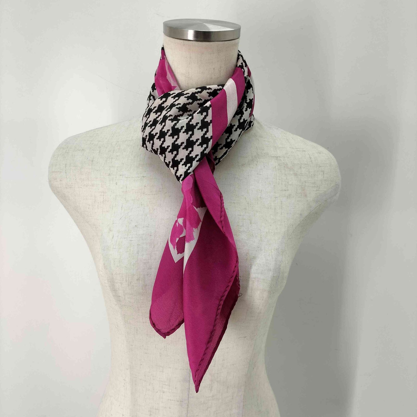 クリスチャンディオール Christian Dior 花×千鳥格子 スカーフ