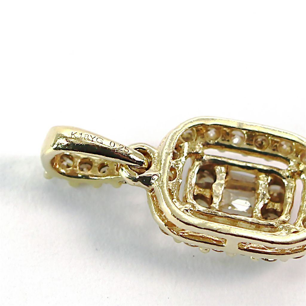 ペンダントトップ K18 ダイヤモンド 0.25ct 10112500201s - メルカリ
