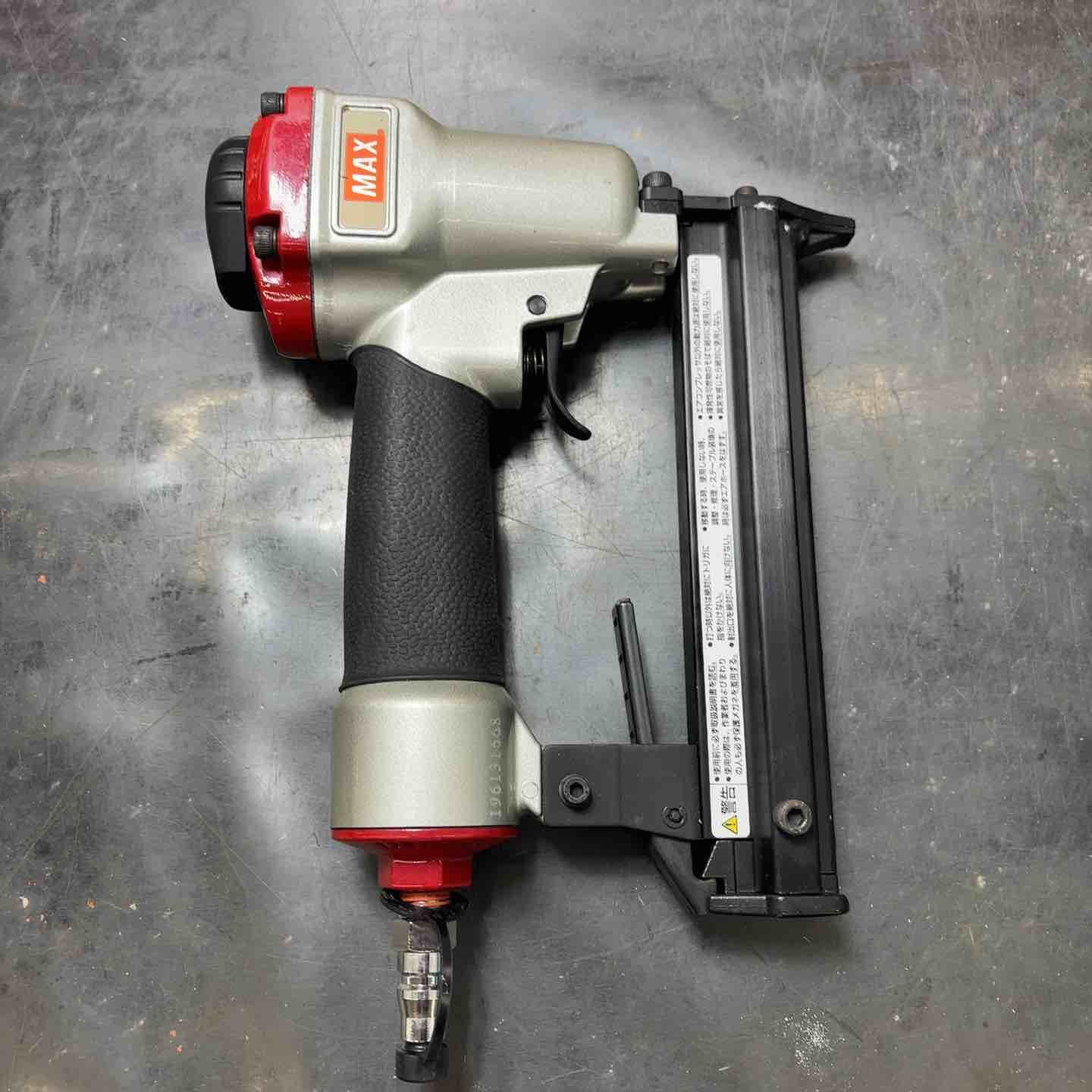 品】マックス(MAX) 常圧エアタッカ TA-225LU/4J【所沢店】 【公式通販】 品】マックス(MAX) 常圧エアタッカ TA-225LU/4J【所沢店】 【公式通販】