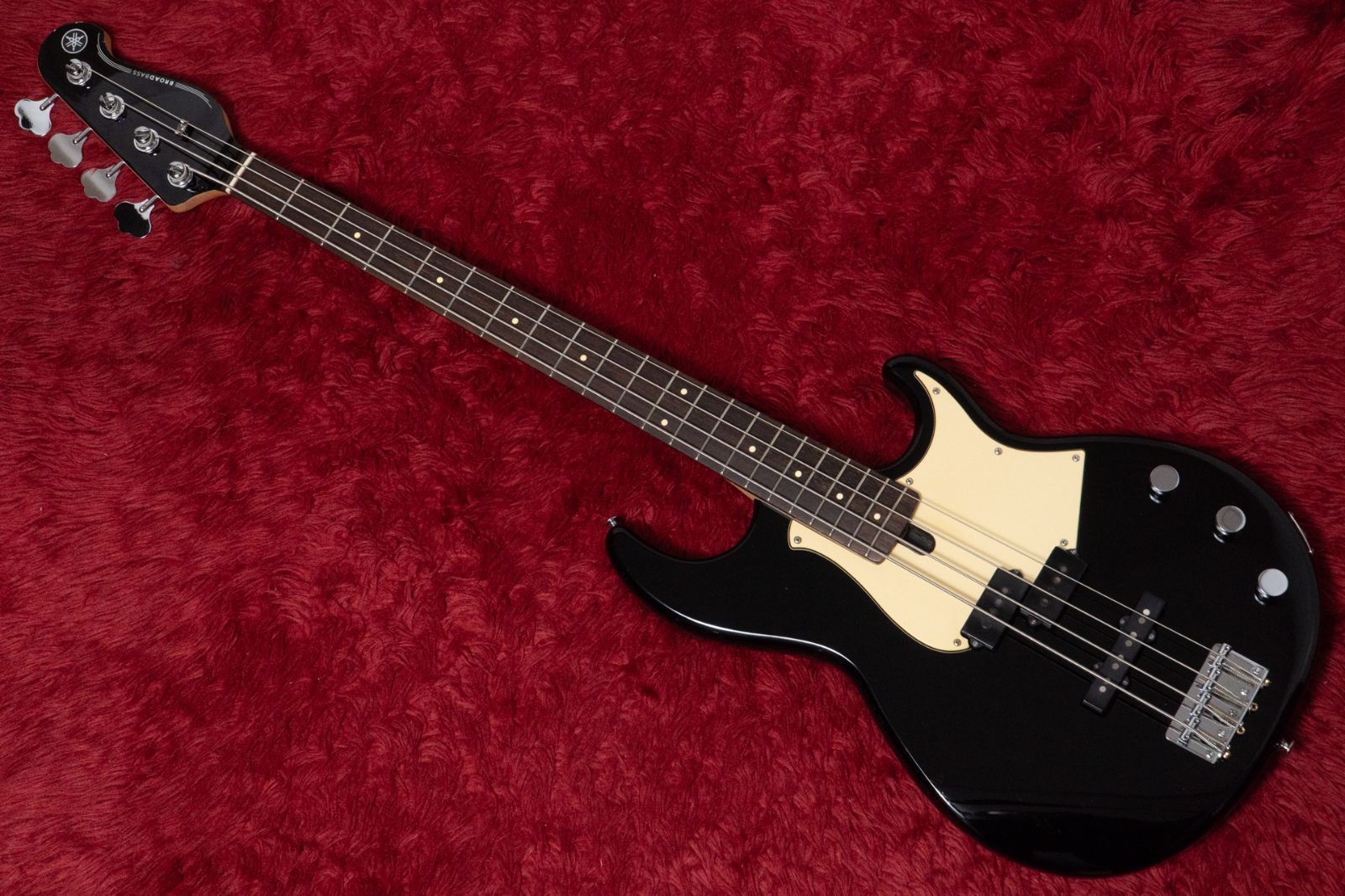 YAMAHA BB 434 BLK 2017 3 910 kg GIB横浜