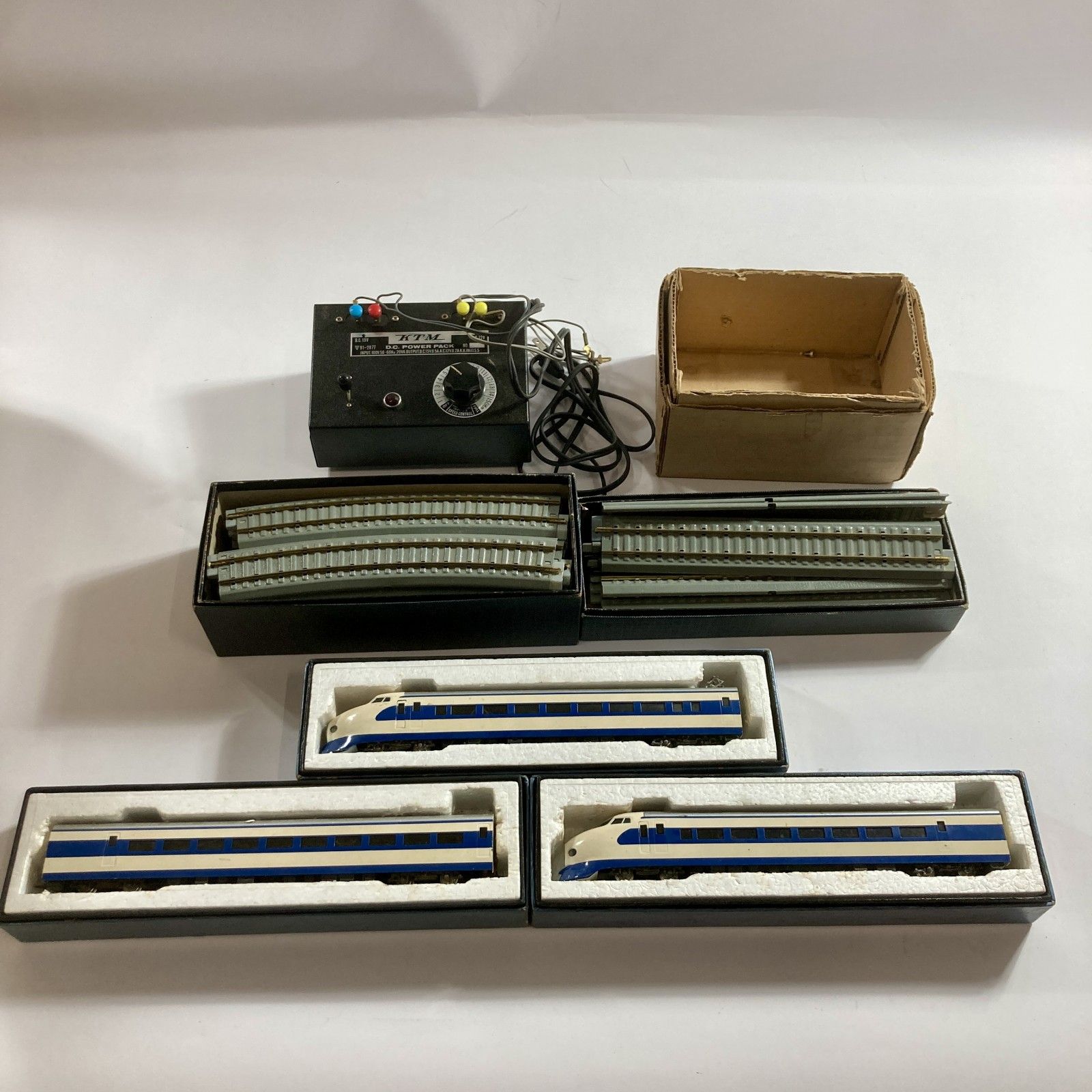 KATSUMI カツミ 東海道新幹線 ビンテージ Nゲージ レール 電車 大量まとめ D C POWER PACK 当時物 年代物 品 4 5 kg