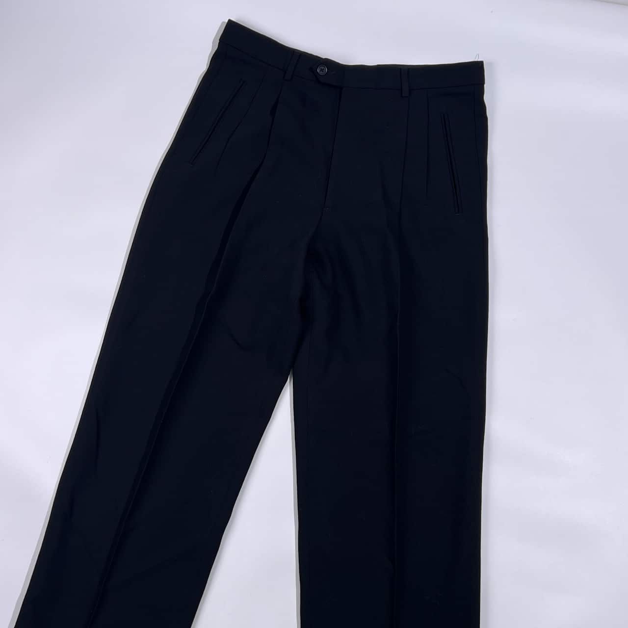 ARMANI コレツィオーニ　スラックス　黒 イタリア製 ARMANI COLLEZIONI アルマーニ コレツィオーニ ツータック