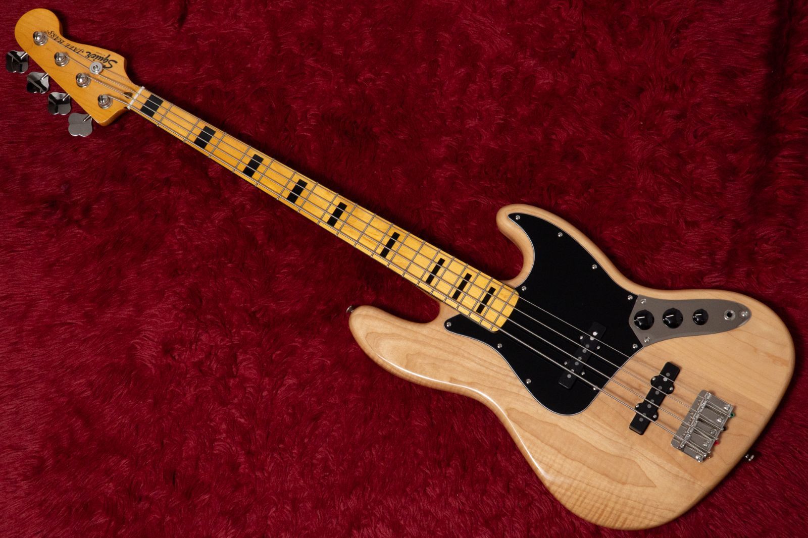 Squier by Fender | Classic Vibe 70 s Jazz Bass MN NAT 2025 4.090 kg GIB横浜