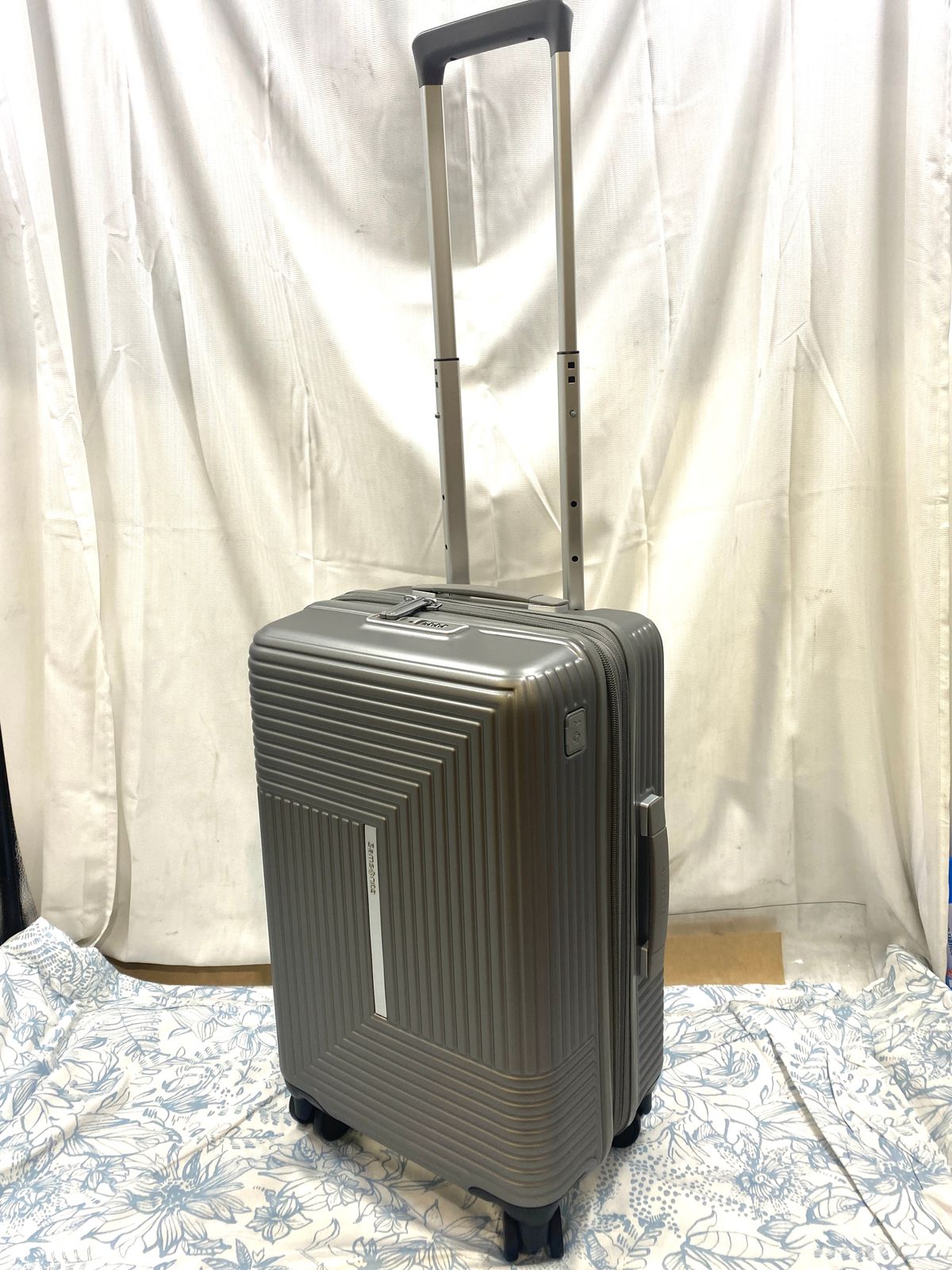開封済 ♥品 Samsonite Apinex アピネックス スピナー55 エキスパンダブル Sサイズ 1 3泊