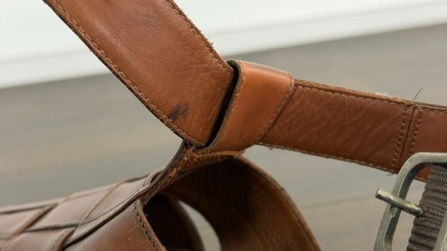 レザーグルカサンダル