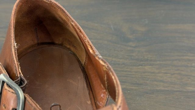 コールハーン レザーグルカサンダル