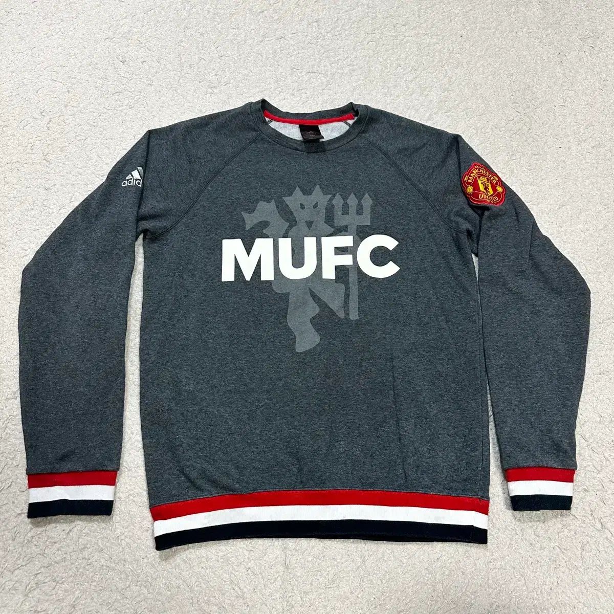 adidas マンチェスター・ユナイテッドFC スウェット 起毛 m 95 - メルカリ
