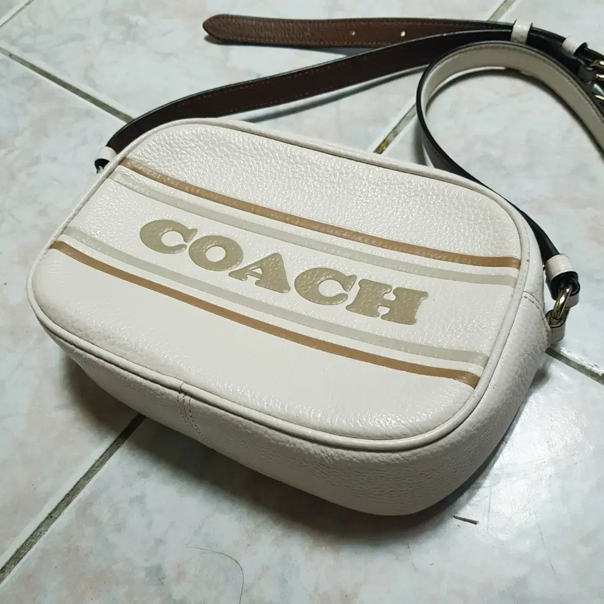 コーチ ミニ ジェイミ クロス ショルダーバッグ