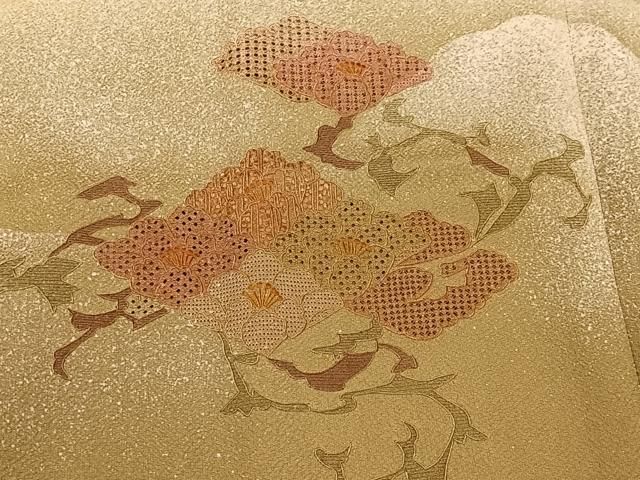 着物リメイク中国三大刺繍 スワトウ刺繍正絹 ワンピースかめいみよこ様お取り置き❣️ 平和屋着物＃中国三大刺繍 スワトウ刺繍 遠山風景花文 暈し染め 正絹