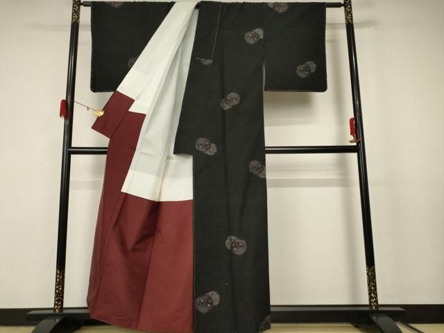 平和屋着物●結城紬 100亀甲 飛び亀甲柄 雪輪花文 証紙付き 正絹 ♥ nf