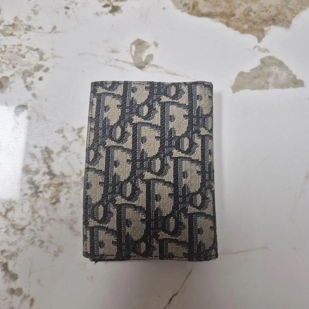 ディオール オブリーク カードウォレット 二つ折り財布