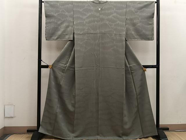 平和屋着物●上質な色無地 樹林地紋 利休色 正絹 ♥ mz